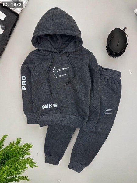 ترنج ولادي Nike - رمادي <br> <span class='text-color-warm'>نفدت الكمية</span>