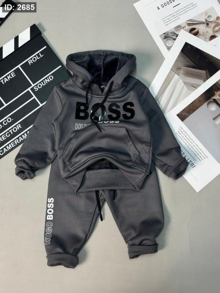 ترينج ولادي مبطن HUGO BOSS 12-30M